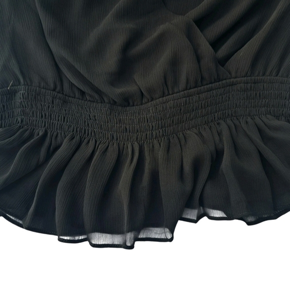 Express Blouse - Picture 9 of 11